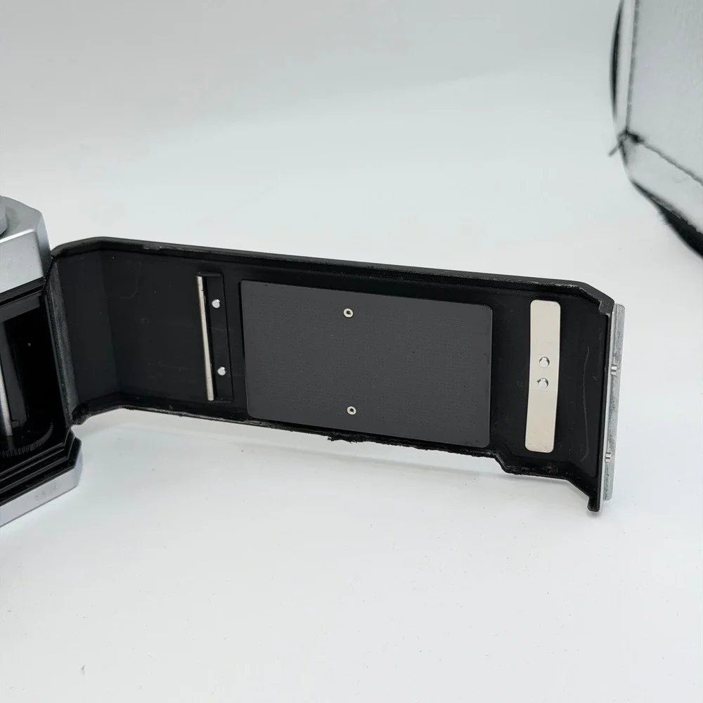 Nikon Nikkormat FTN 35mm SLR Film Camera Body Silver Black FTN 4324124 Japan